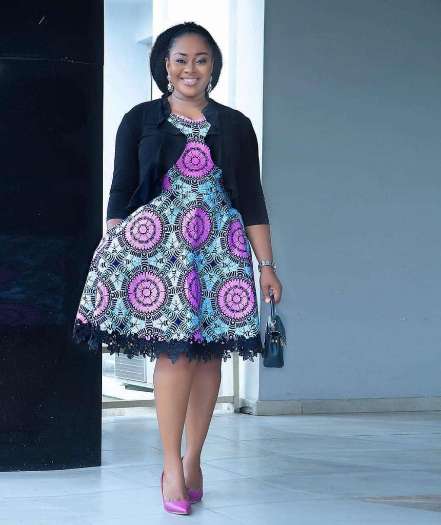 13 PHOTOS: Gorgeous African Dresses For Women - Ankara Styles 2020