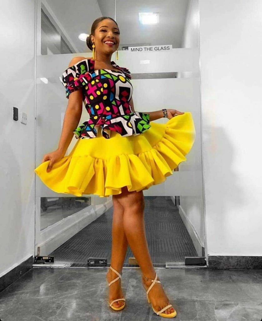 14 Ravishing Ankara Styles For Women - Tops and Short Gowns 2020