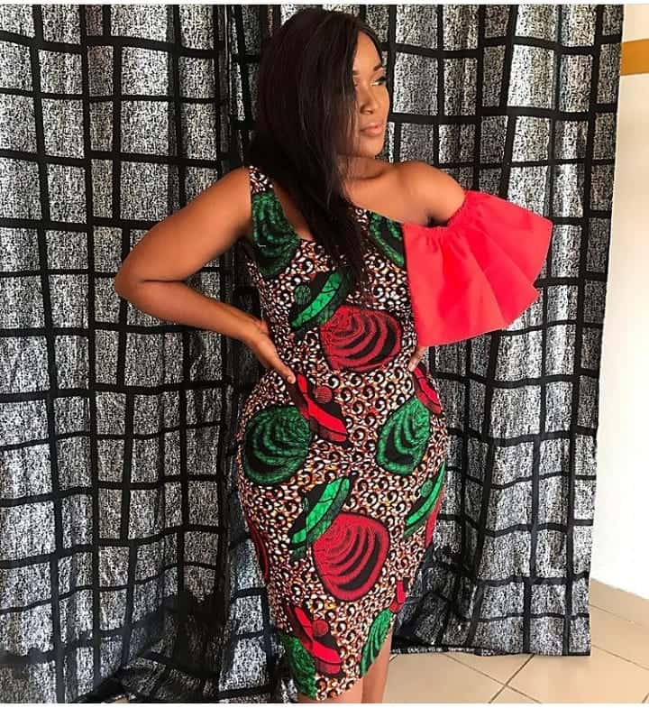 14 Ravishing Ankara Styles For Women Tops and Short Gowns 2020 2