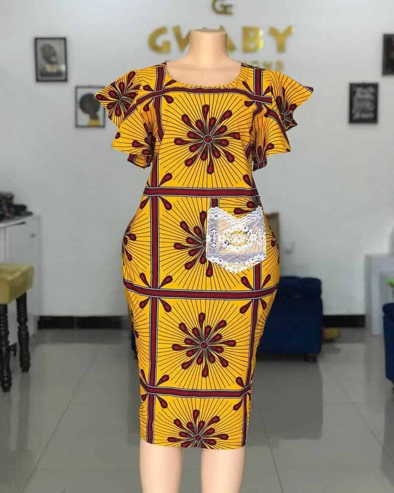 16 PHOTS Exclusive African Dresses For Women - Ankara Styles 2021