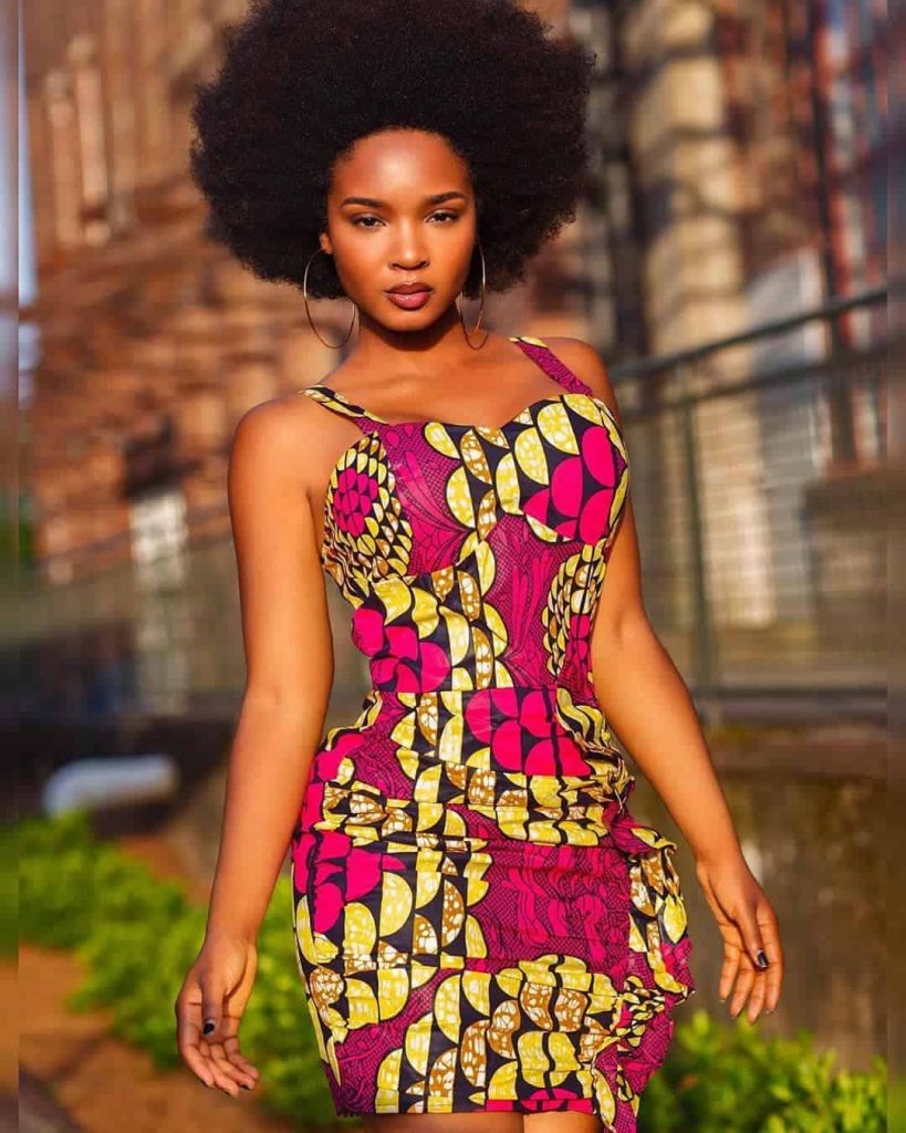 16 PHOTS Exclusive African Dresses For Women - Ankara Styles 2021
