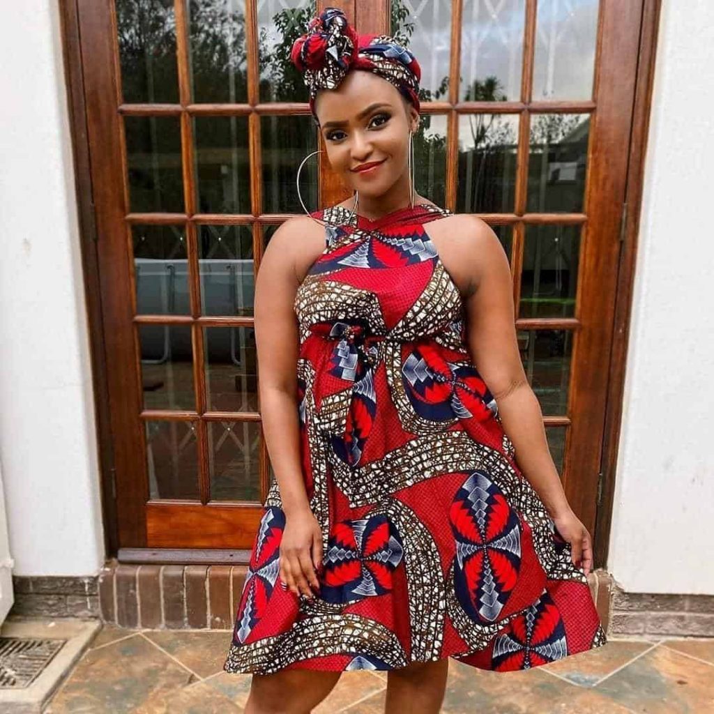 16 PHOTS Exclusive African Dresses For Women - Ankara Styles 2021