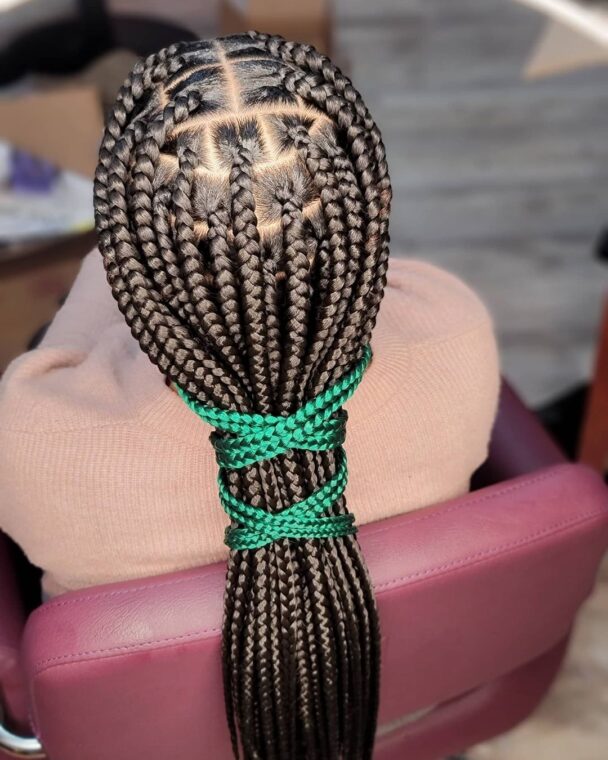 Knotless Box Braids
