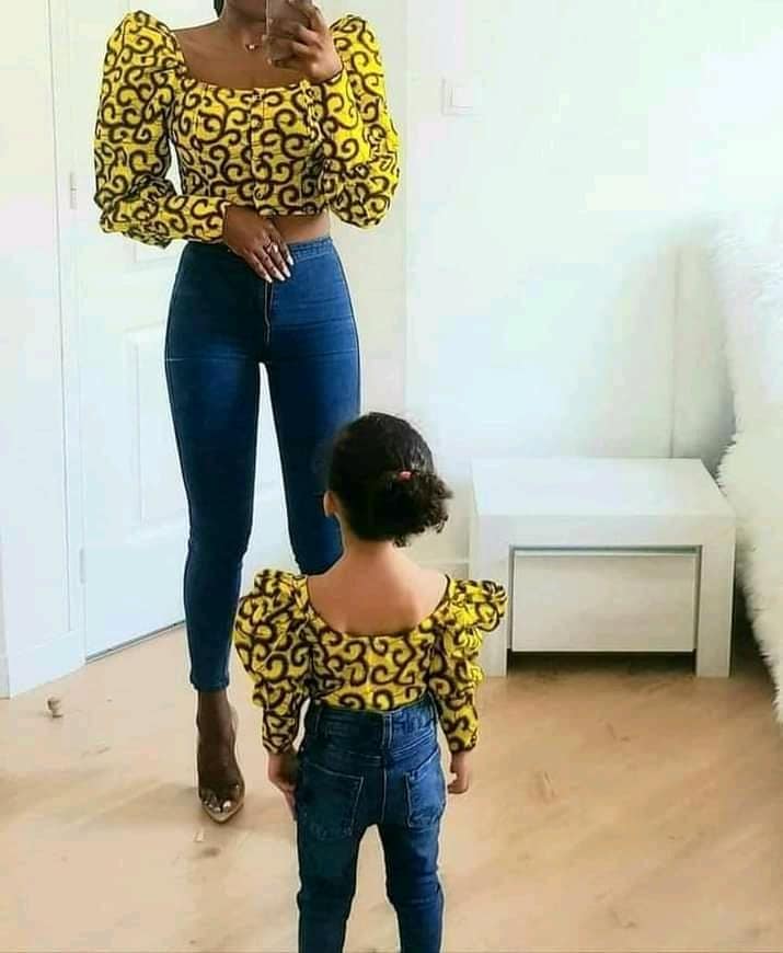 See These 16 Mother And Daughter Fashion Dress - Classic Designs