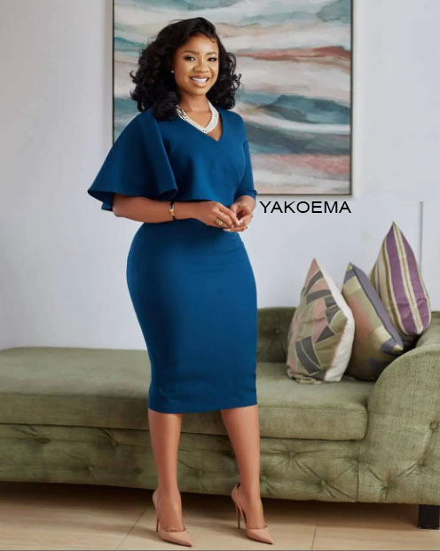 Simple And Latest Office Outfits For Ladies.