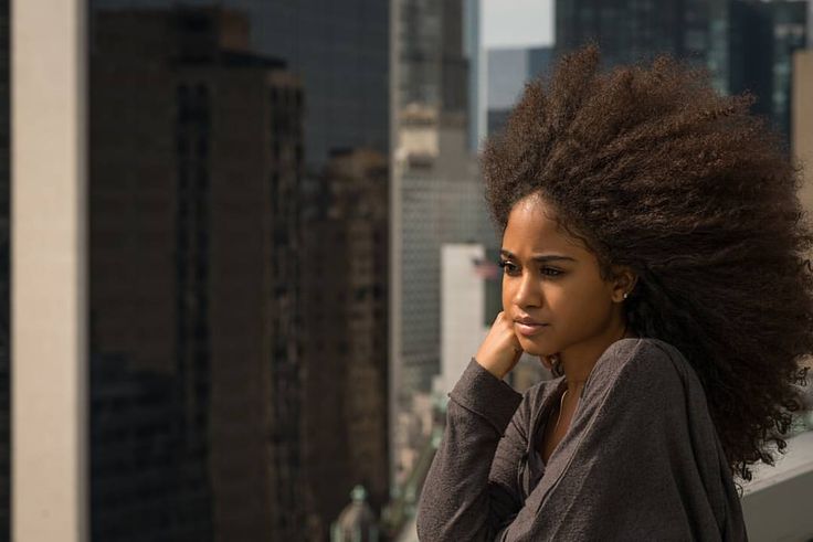 See this Instagram photo by @ngina_louz • long natural hair. Long Afro hair. Long kinky hair. Natural hair. Kinky curly hair. Afro hair. Curly hair. Curly fro. Dark skin girls. Dark skin woman.